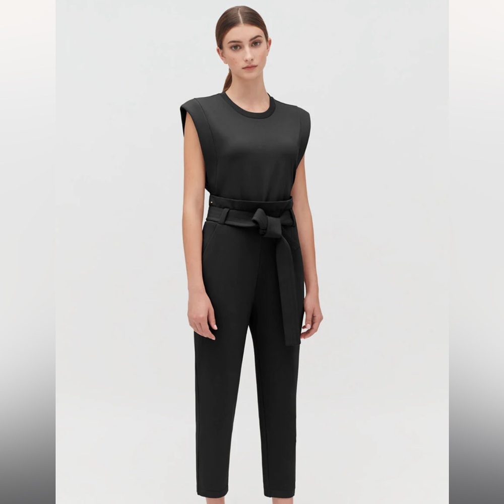 Cuyana cropped tank